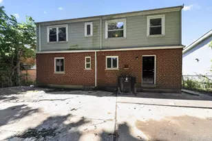 1703 Ashbrook Dr, Cincinnati, OH 45238 - Photo 5