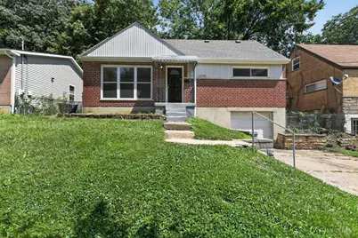 1703 Ashbrook Drive, Cincinnati, OH 45238 - Photo 3