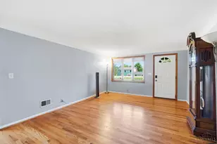 4605 Boomer Rd, Green Township, OH 45247 - Photo 7