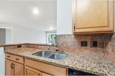 7370 Ridgepoint Drive #6, Anderson Township, OH 45230 - Photo 9
