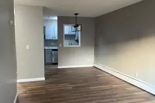 4901 Chalet Dr, Cincinnati, OH 45217 - Photo 11