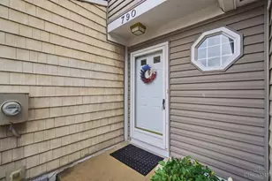 790 Lakeshore Dr, Hamilton Township, OH 45039 - Photo 5