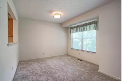 790 Lakeshore Drive, Maineville, OH 45039 - Photo 9