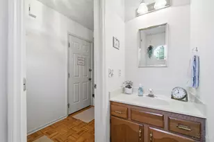 790 Lakeshore Dr, Hamilton Township, OH 45039 - Photo 7