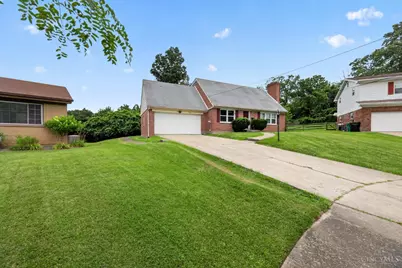 5406 Bluebird Lane, Cincinnati, OH 45239 - Photo 9
