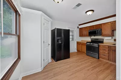 437 Glenrose Lane, Union Township, OH 45244 - Photo 7