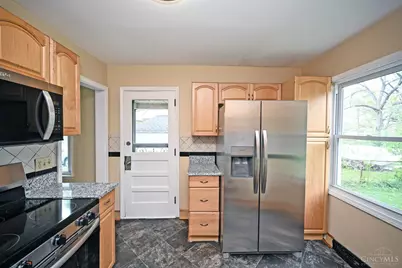 51 Gambier Circle, Green Hills, OH 45218 - Photo 11