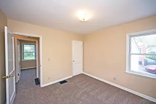 51 Gambier Cir, Green Hills, OH 45218 - Photo 13