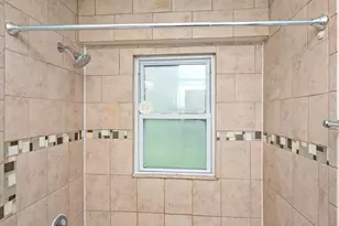 51 Gambier Cir, Green Hills, OH 45218 - Photo 15