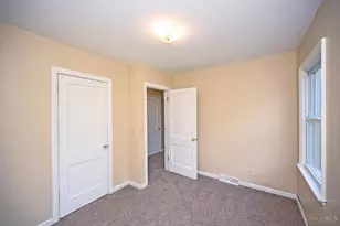51 Gambier Cir, Green Hills, OH 45218 - Photo 17