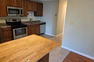 6602 Hearne Rd, Green Township, OH 45248 - Photo 13