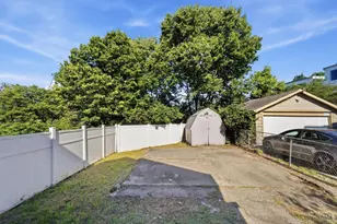 2105 W Clifton Ave, Cincinnati, OH 45219 - Photo 31