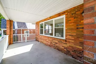 4105 Paxton Woods Drive, Cincinnati, OH 45209 - Photo 17