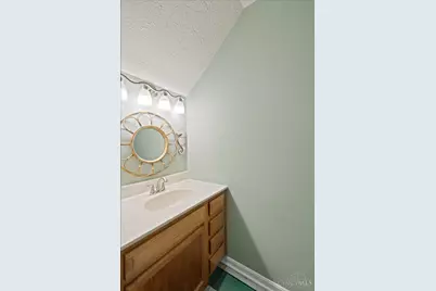 635 Keystone Drive #306, Union Township, OH 45244 - Photo 5