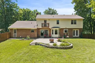 6400 Roth Ridge Dr, Miami Township, OH 45140 - Photo 35
