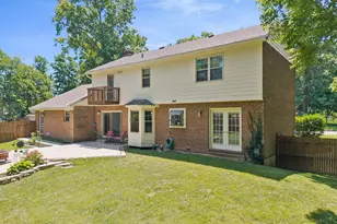 6400 Roth Ridge Dr, Miami Township, OH 45140 - Photo 37