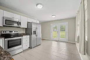 6728 Pecos Dr, Newtown, OH 45244 - Photo 23