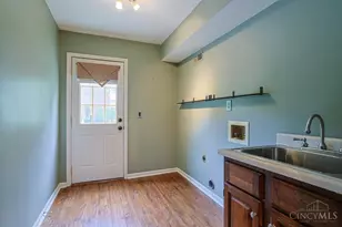 9677 Friar Tuck Dr, West Chester, OH 45069 - Photo 23