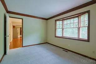 9677 Friar Tuck Dr, West Chester, OH 45069 - Photo 21