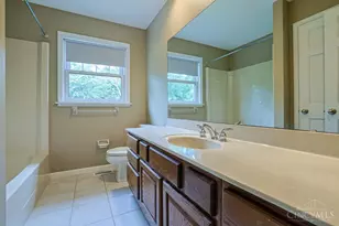 9677 Friar Tuck Dr, West Chester, OH 45069 - Photo 37