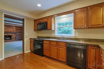 9677 Friar Tuck Drive, West Chester, OH 45069 - Photo 13