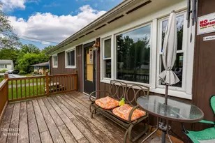 2456 Rainbow Ct, Cincinnati, OH 45230 - Photo 3