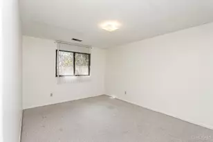 518 Riddle Rd, Cincinnati, OH 45220 - Photo 9