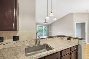 610 Carrington Pl, Loveland, OH 45140 - Photo 19