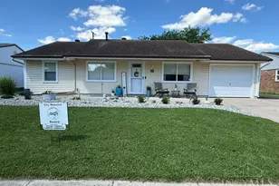 80 S Hillcrest Dr, Germantown, OH 45327 - Photo 1