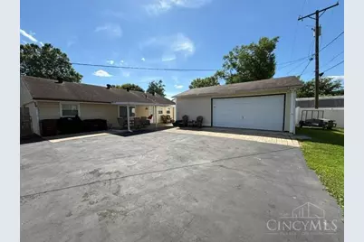 80 S Hillcrest Drive, Germantown, OH 45327 - Photo 5