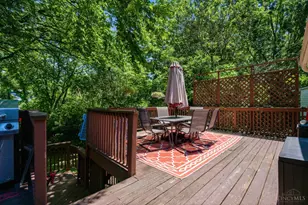 8242 Ravenwood Way, West Chester, OH 45069 - Photo 9