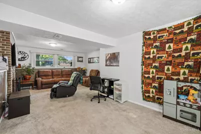8242 Ravenwood Way, West Chester, OH 45069 - Photo 57