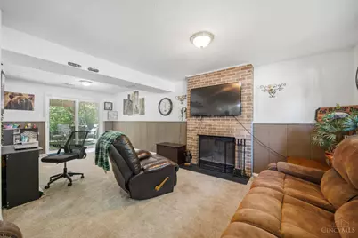 8242 Ravenwood Way, West Chester, OH 45069 - Photo 53
