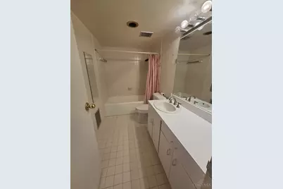2444 Madison Road, Cincinnati, OH 45208 - Photo 19