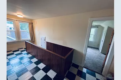 1831 W North Bend Rd, Cincinnati, OH 45224 - Photo 21