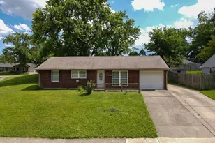 760 David Blvd, Franklin, OH 45005 - Photo 1