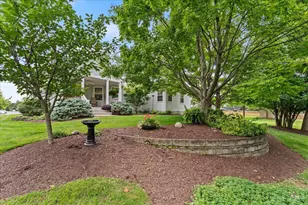8185 Summer View Dr, Deerfield Township, OH 45040 - Photo 9