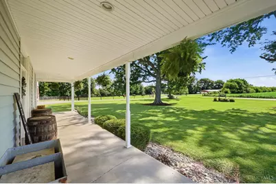 1040 Jeffery Road, Washington Township, OH 45054 - Photo 7