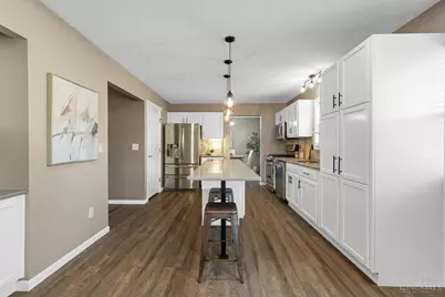 8042 Laurelwood Drive, Maineville, OH 45039 - Photo 11