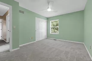 8042 Laurelwood Dr, Hamilton Township, OH 45039 - Photo 31