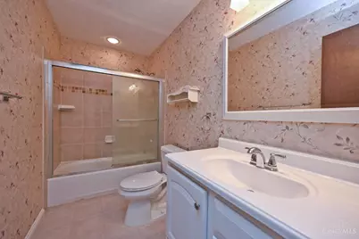 6043 Tridale Court, Cincinnati, OH 45230 - Photo 17