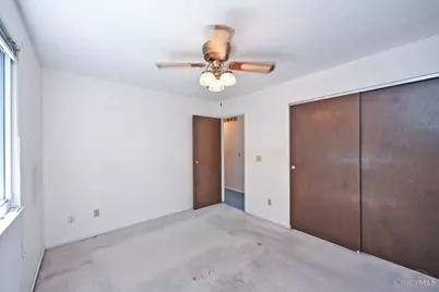 6043 Tridale Court, Cincinnati, OH 45230 - Photo 15