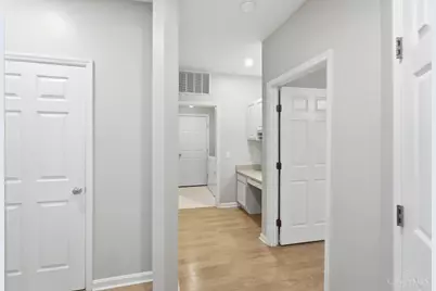 7492 Mansion Circle #B, Deerfield Township, OH 45040 - Photo 17