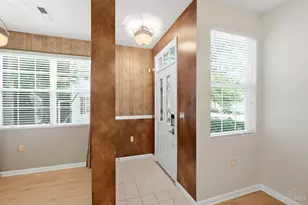 7492 Mansion Cir, Deerfield Township, OH 45040 - Photo 3