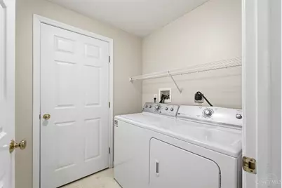 7492 Mansion Circle #B, Deerfield Township, OH 45040 - Photo 33
