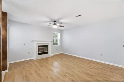 7492 Mansion Circle #B, Deerfield Township, OH 45040 - Photo 5