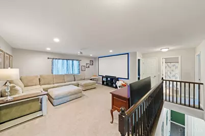 875 Grande Oaks Drive, Hamilton Township, OH 45152 - Photo 21