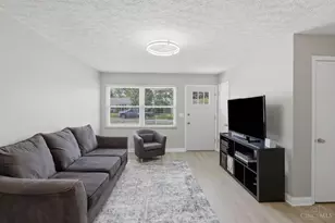 350 Cambridge Dr, Hamilton, OH 45013 - Photo 3