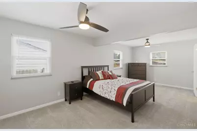 350 Cambridge Drive, Hamilton, OH 45013 - Photo 11