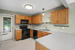 289 Elk Creek Dr, Trenton, OH 45067 - Photo 5